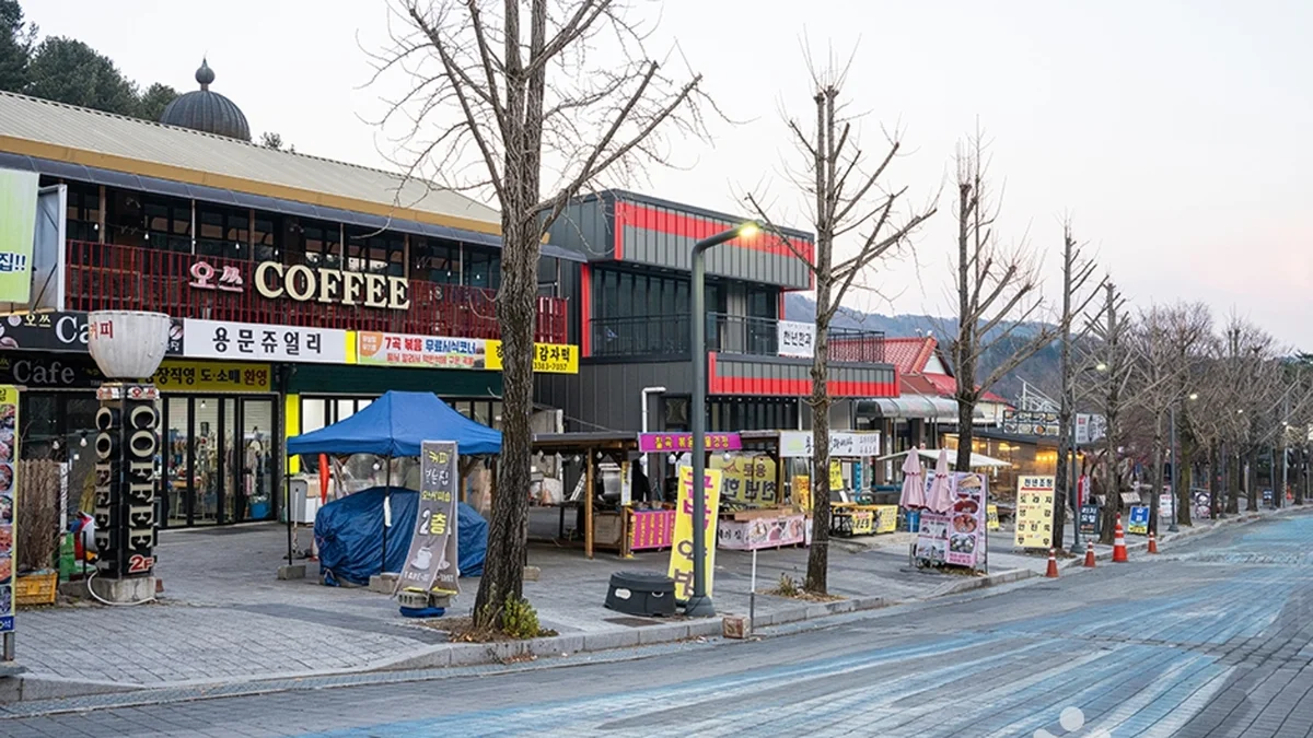 용문산 토속음식마을