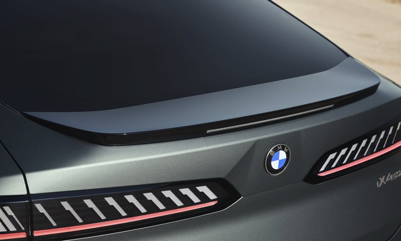BMW iX4 공개 612마력 M60 WLTP 1회충전 최대 828km
