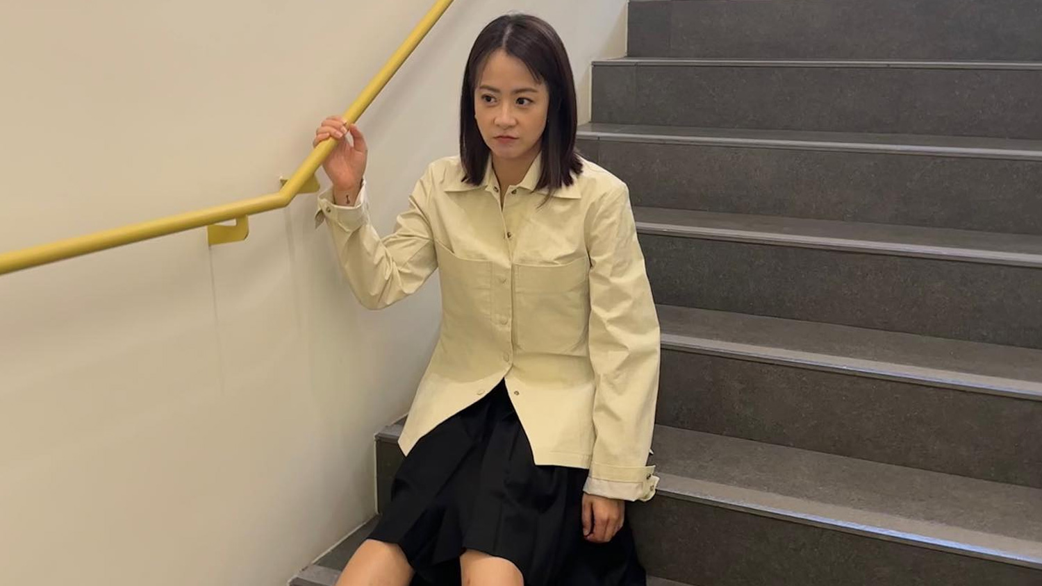 [작성 완료] 김혜수 아역으로 데뷔했는데 생활고에 자기 팬 회사서 알바한 여배우
