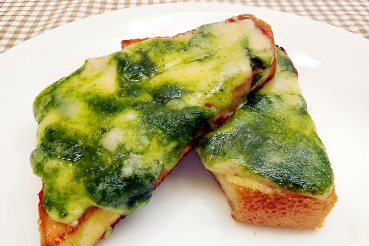바질페스토를 바른 식빵 / 온라인 커뮤니티
