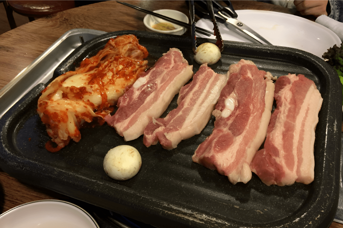 삼겹살 구이 / 온라인 커뮤니티