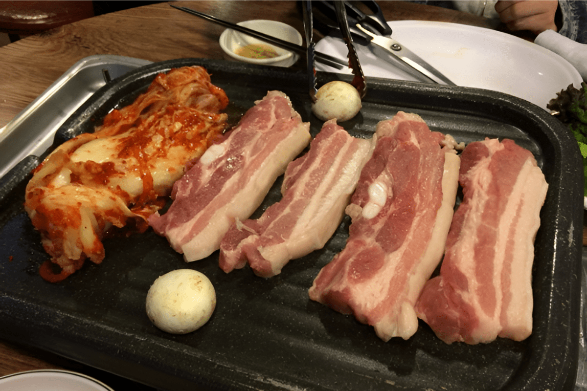 삼겹살 구이 / 온라인 커뮤니티