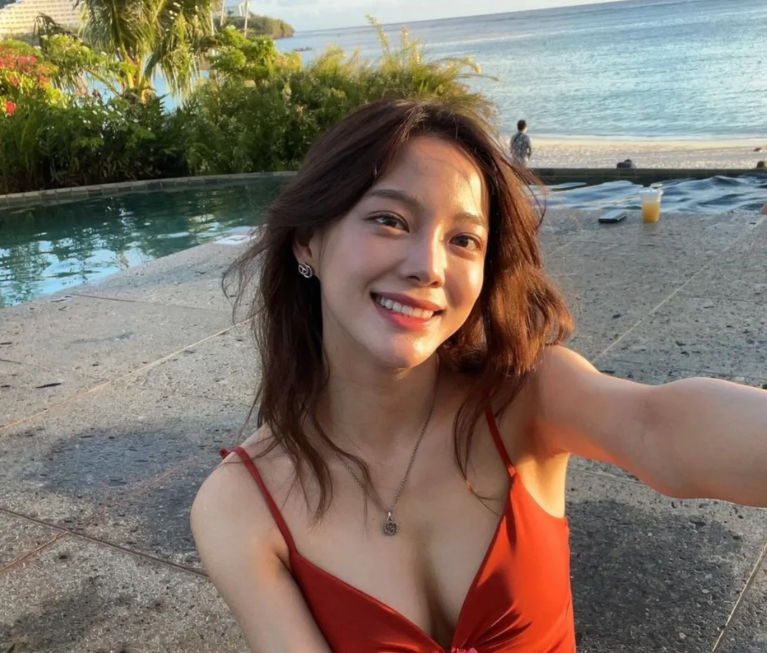김세정