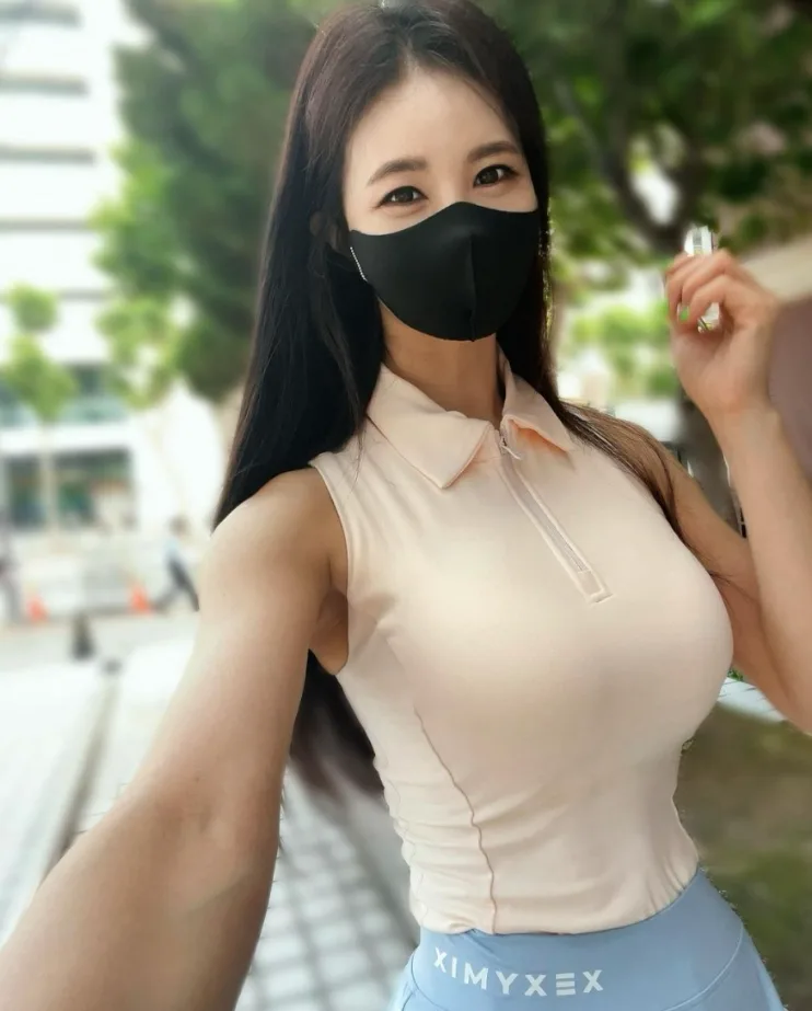 강예빈