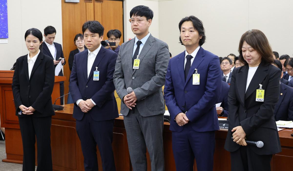 국회 과방위 국감, 플랫폼 정보유출 집중 질타\n왼쪽부터 최주희 티빙 대표, 김정훈 우아한 형제들 CISO, 임한욱 토스 페이먼츠 CEO, 홍승일 강남언니 CEO, 박수경 듀오 대표이사. 2026.10.6