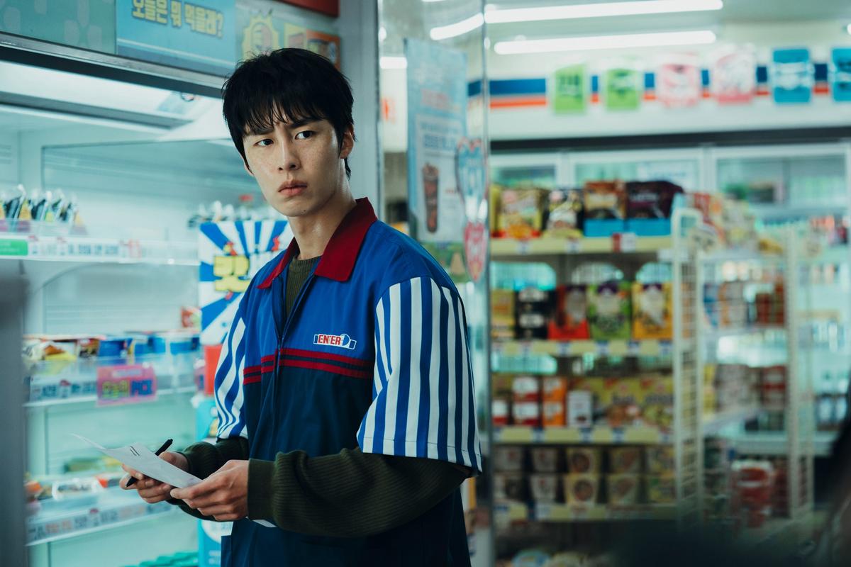 넷플릭스 ‘꿀알바’, 캐릭터 포스터·스틸 공개… 이재욱·고민시·김민하·이희준 호흡