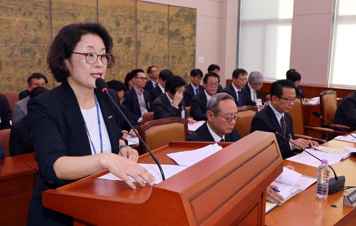 김윤지 한국콘텐츠진흥원장 _ 12일 국회에서 열린 문화체육관광위원회 국정감사 업무보고. 2026.10.12