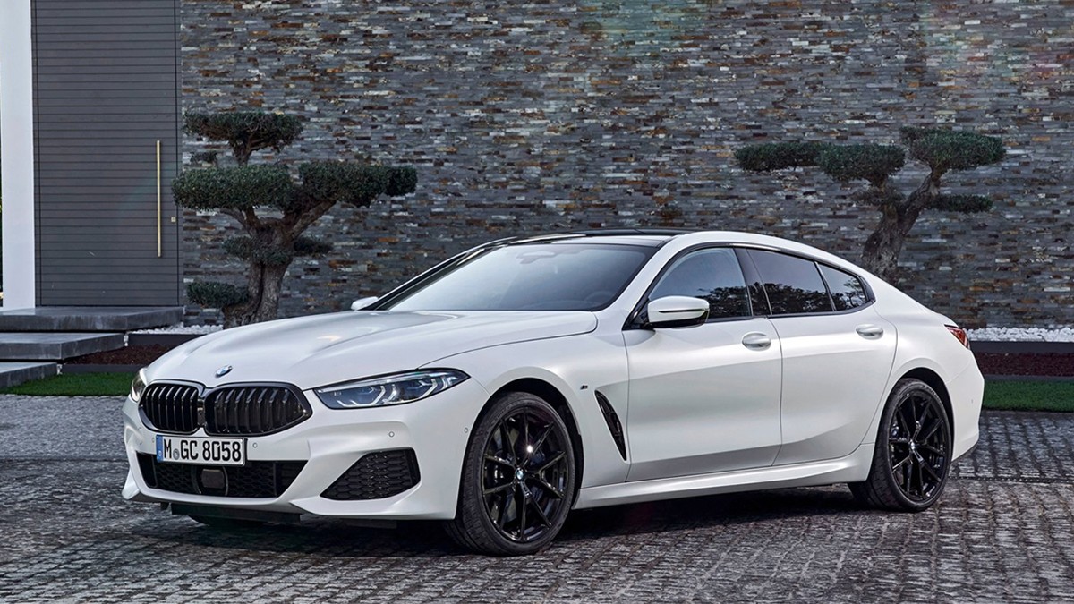 BMW M850i 