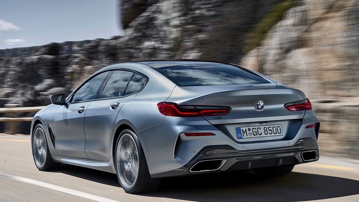 BMW M850i