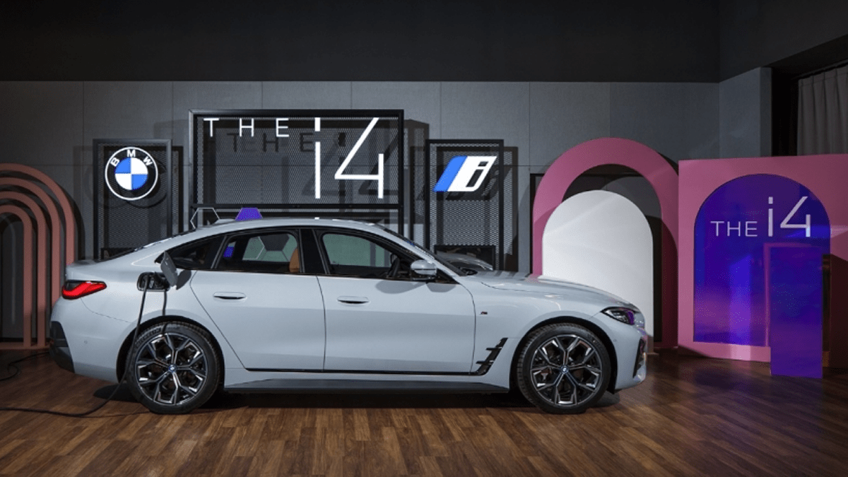 BMW i4 / 사진=bmw