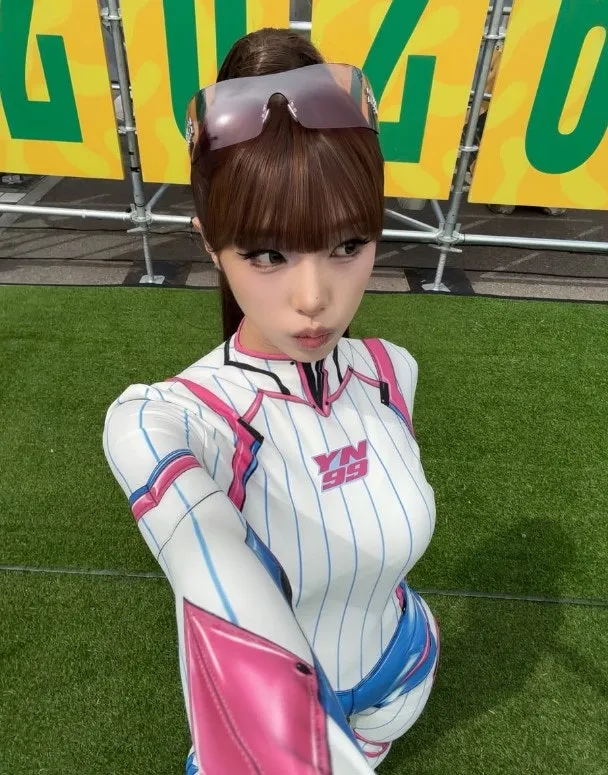 가수 최예나 워터밤 패션!