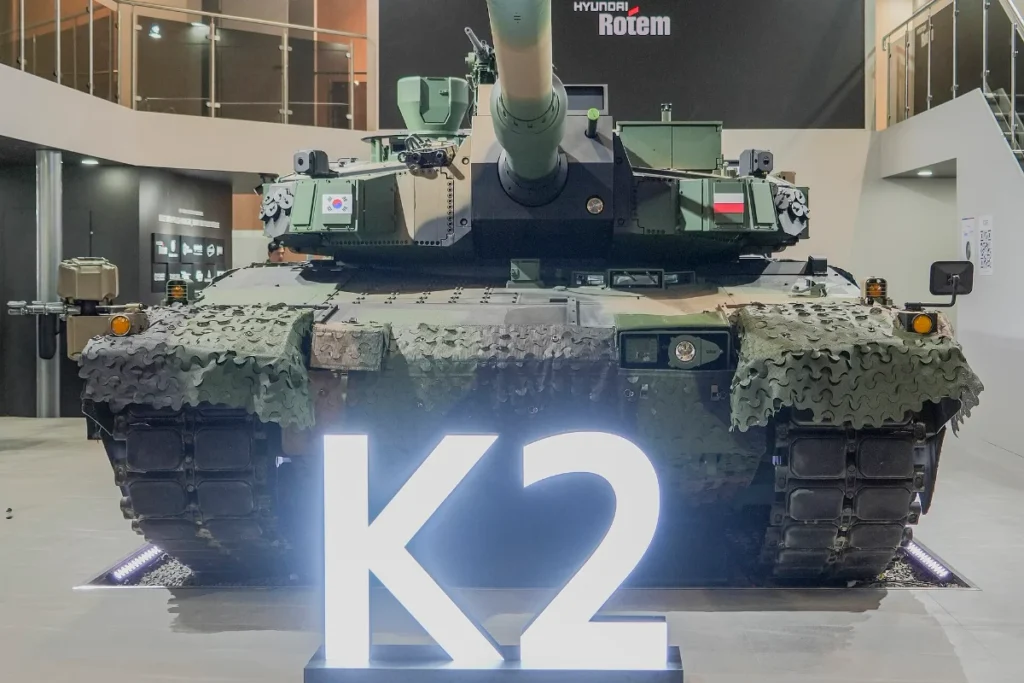 현대로템 전시장의 K2 전차