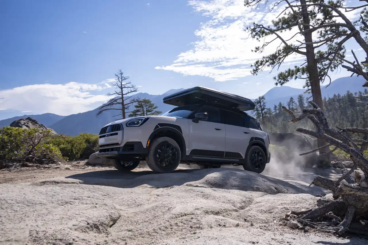 MINI Countryman / BMW
