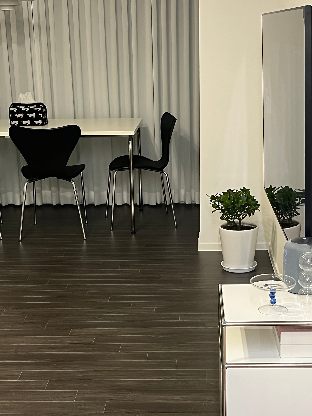 <테이블> & <의자> & <모듈선반> 정보 알아보기 (▲ 이미지 클릭)