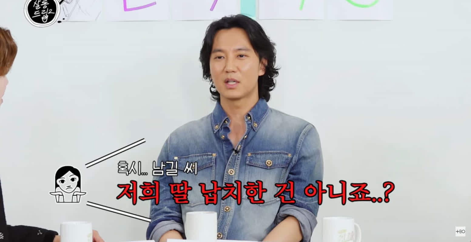 thumb-8ec5a4bd-b4fd-42b8-9f74-