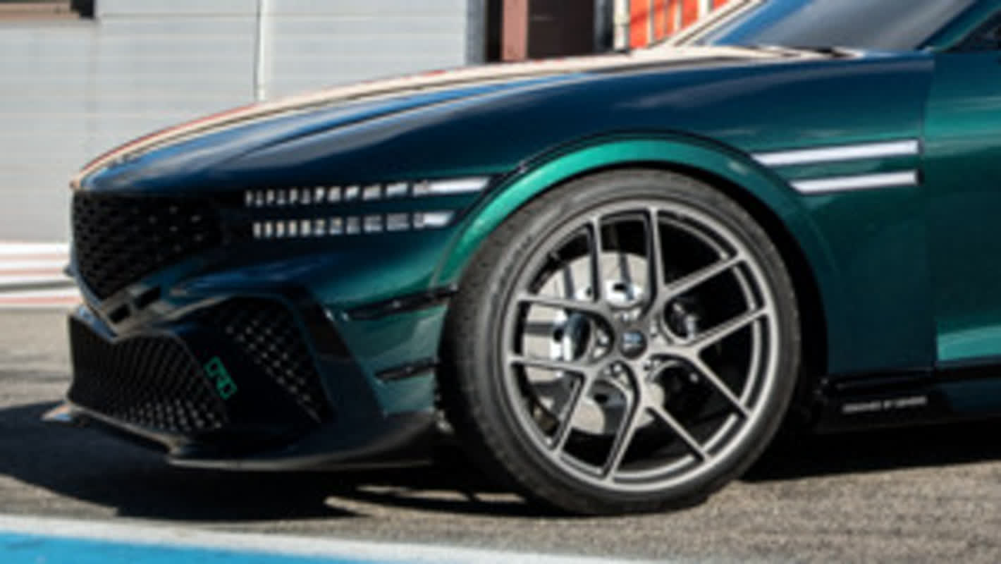 "제네시스, 진짜로 G90 윙백 만든다고?" SUV 대항마 '럭셔리·고성능 왜건의 반전 가능성