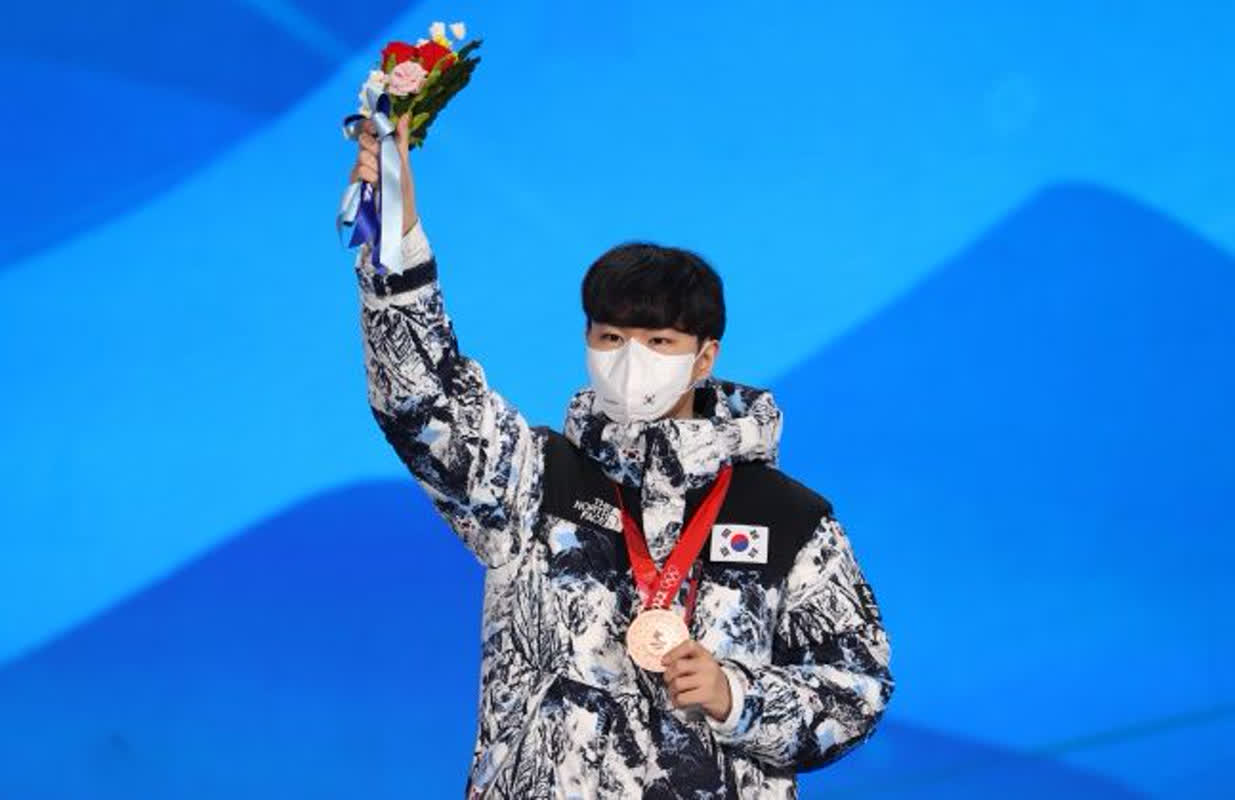 음주사고 후 귀화! 김민석, 헝가리 국기 달고 동계올림픽 출전…빅토르 안-린샤오쥔 이어 세 번째