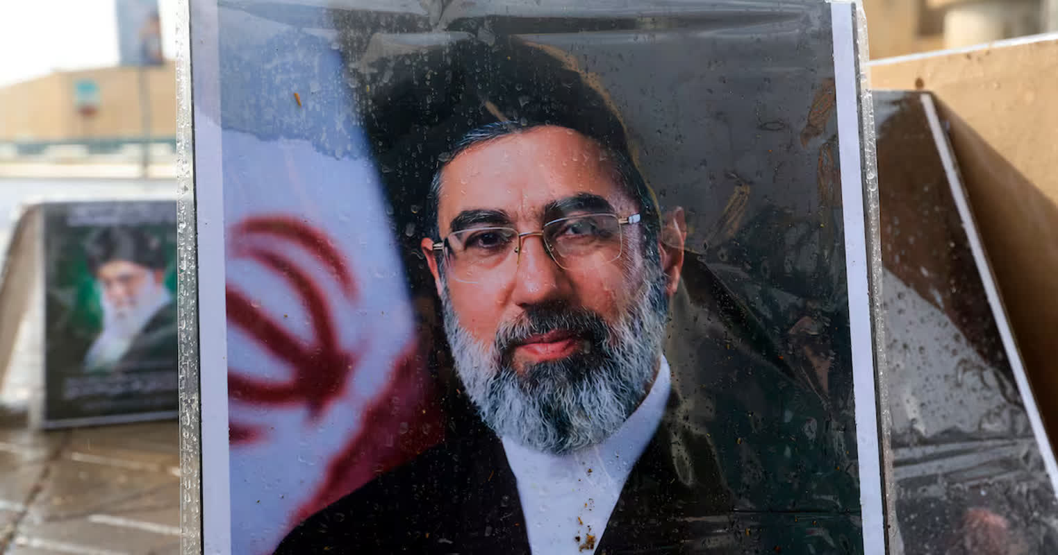 “이란 최고지도자 모즈타바 ‘의식불명’… 사실상 통치 공백”